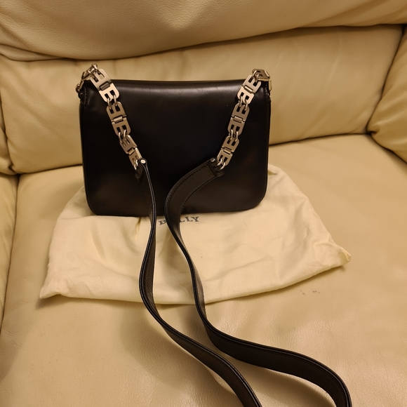 Bally lambskin purse - Picture 5 of 8